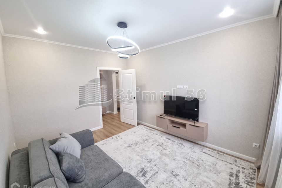 Продаётся 1-комнатная квартира, 38 м²