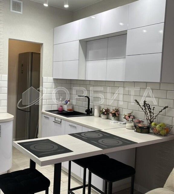 Продаётся 2-комнатная квартира, 66.3 м²