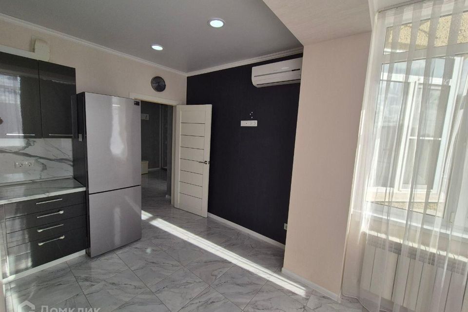 Продаётся 1-комнатная квартира, 50 м²