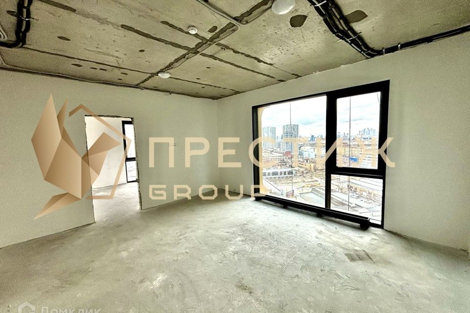 Продаётся 4-комнатная квартира, 100.6 м²