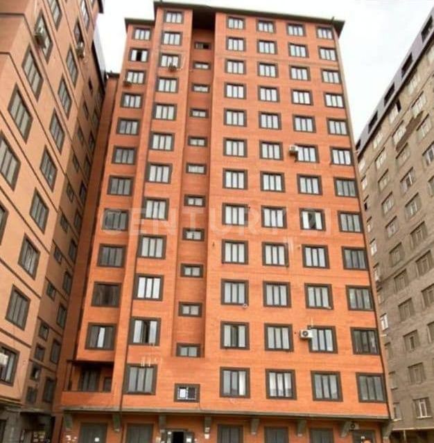 Продаётся 2-комнатная квартира, 81 м²