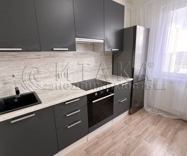 Продаётся 1-комнатная квартира, 35.9 м²