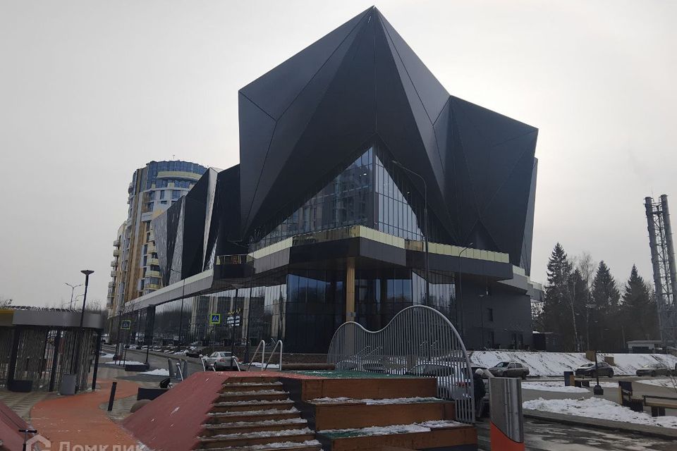 Продаётся 3-комнатная квартира, 76 м²