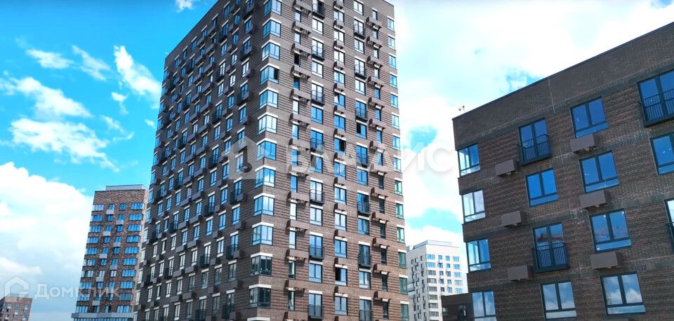 Продаётся 2-комнатная квартира, 59.7 м²