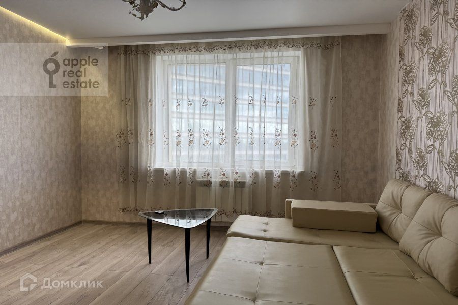 Сдаётся 2-комнатная квартира, 70 м²