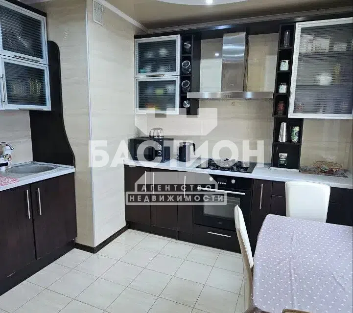 Продаётся 3-комнатная квартира, 72.4 м²