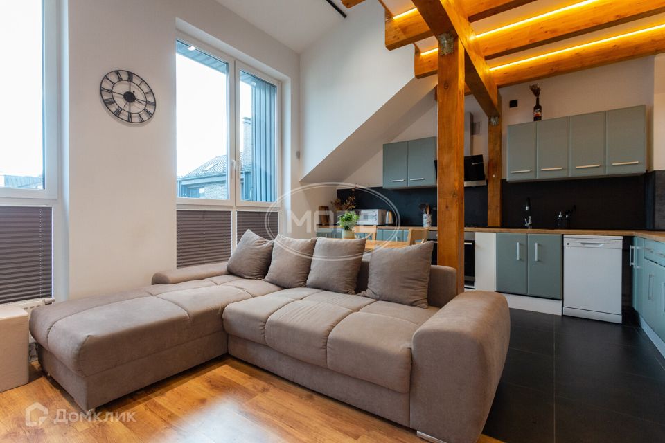 Продаётся 2-комнатная квартира, 65 м²