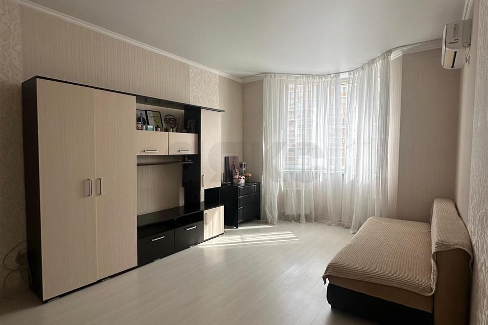 Продаётся 1-комнатная квартира, 44.6 м²
