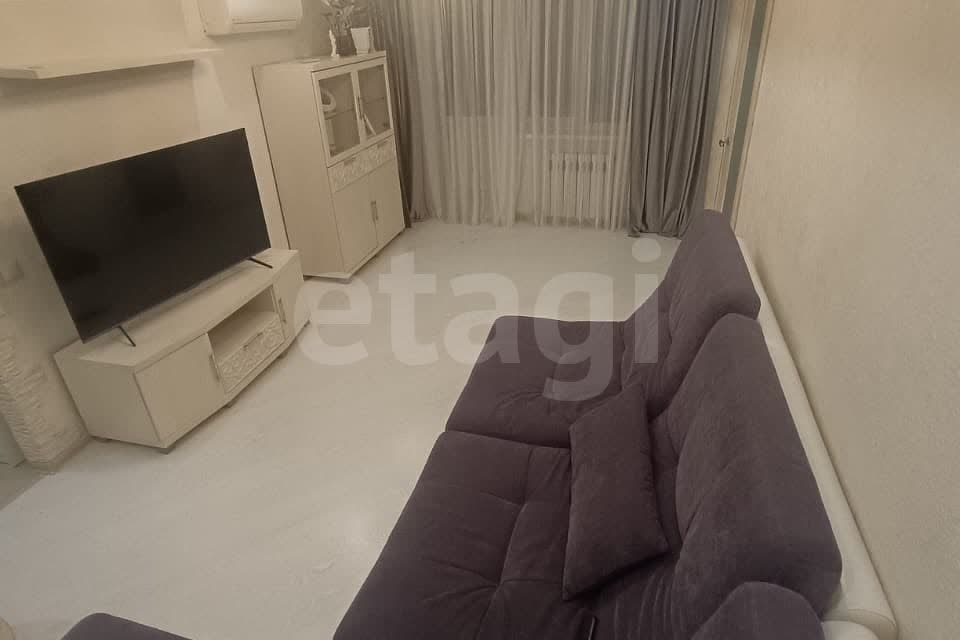 Продаётся 3-комнатная квартира, 55.2 м²