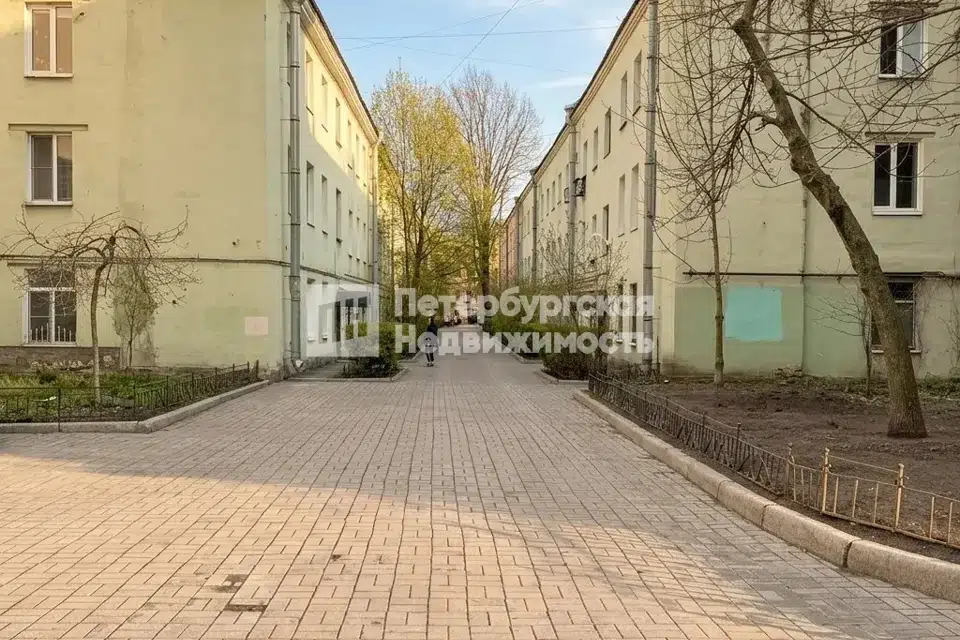 Продаётся 2-комнатная квартира, 62.8 м²