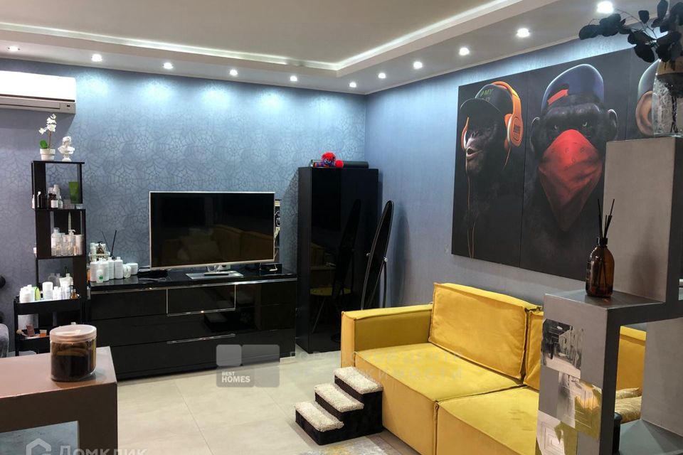 Продаётся 3-комнатная квартира, 125 м²