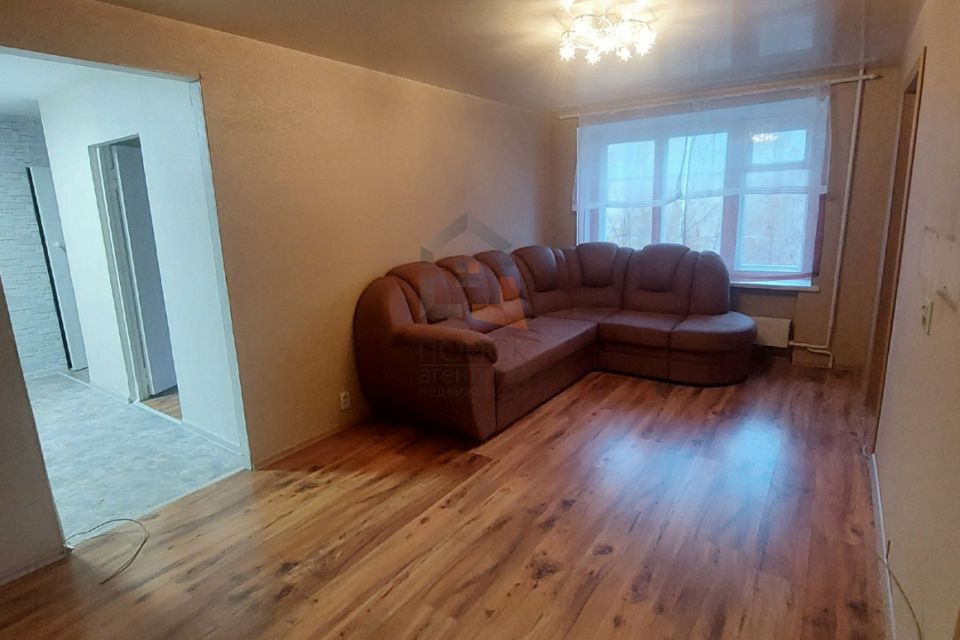 Сдаётся 4-комнатная квартира, 59 м²