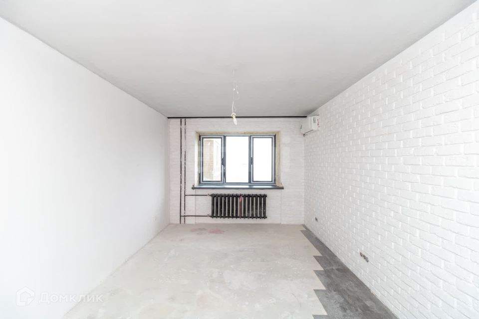 Продаётся 1-комнатная квартира, 42.4 м²