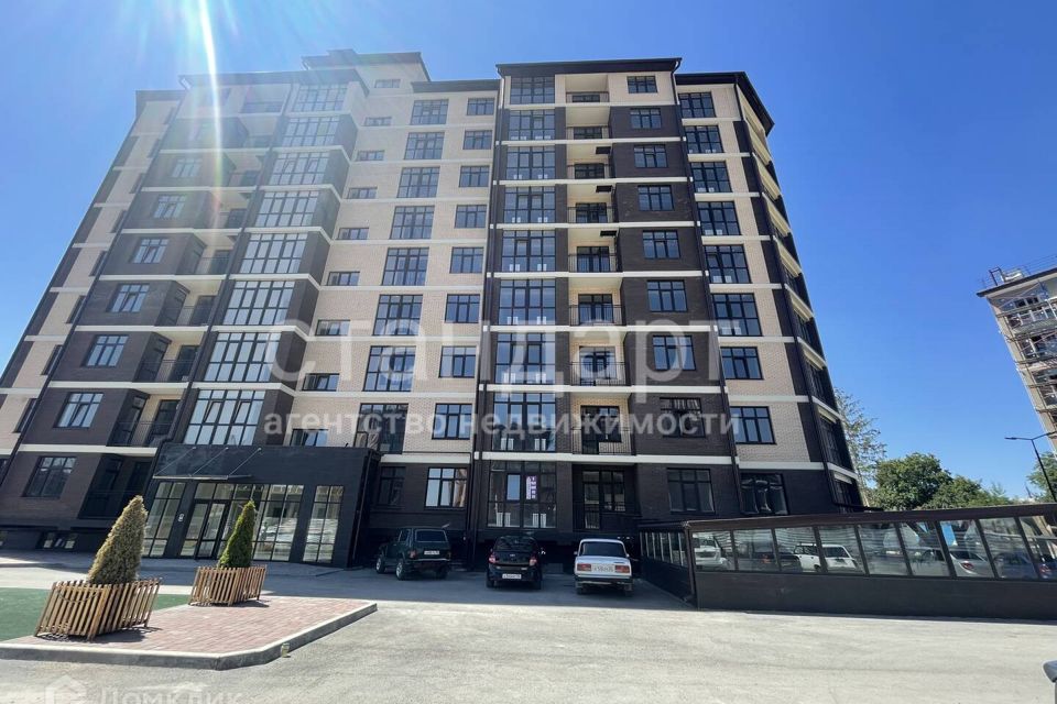 Продаётся 1-комнатная квартира, 52.5 м²