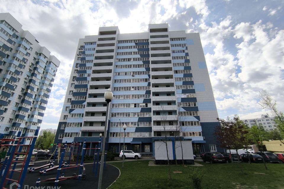 Продаётся 3-комнатная квартира, 70.2 м²