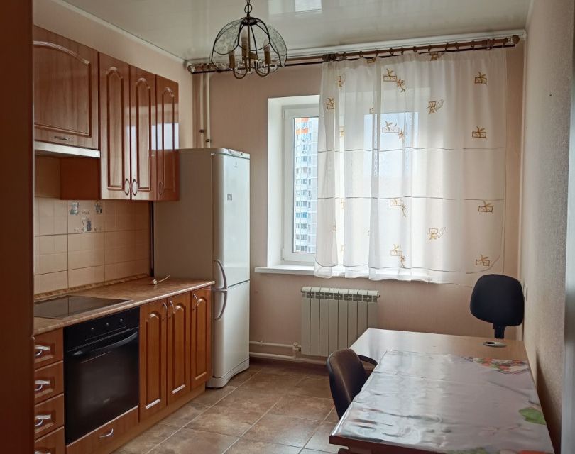 Сдаётся 1-комнатная квартира, 39 м²