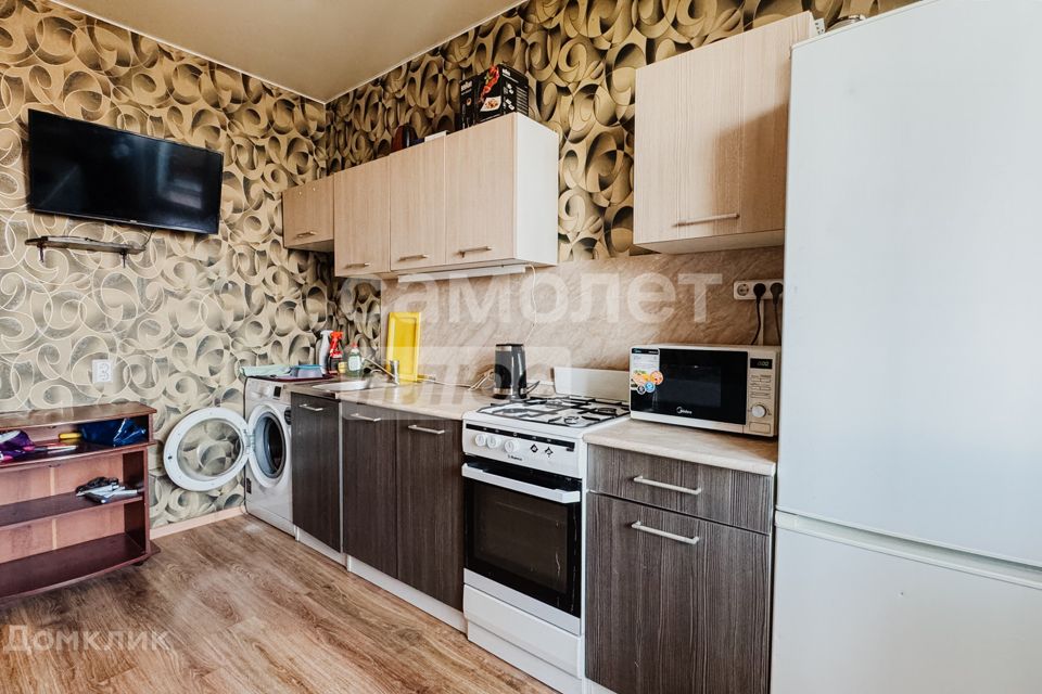 Продаётся 1-комнатная квартира, 41.2 м²
