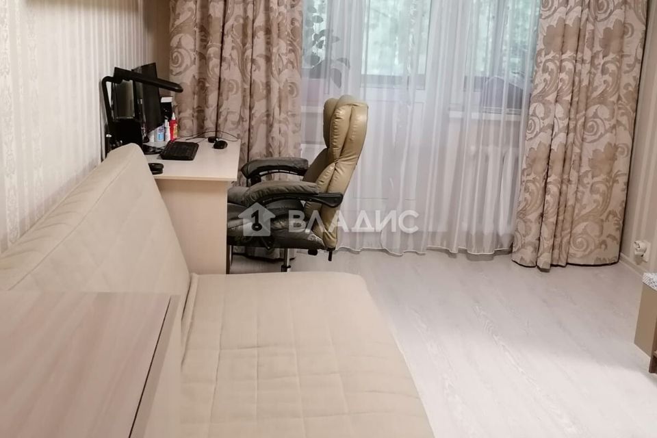 Продаётся 2-комнатная квартира, 42.7 м²