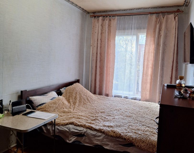 Продаётся 3-комнатная квартира, 52.2 м²