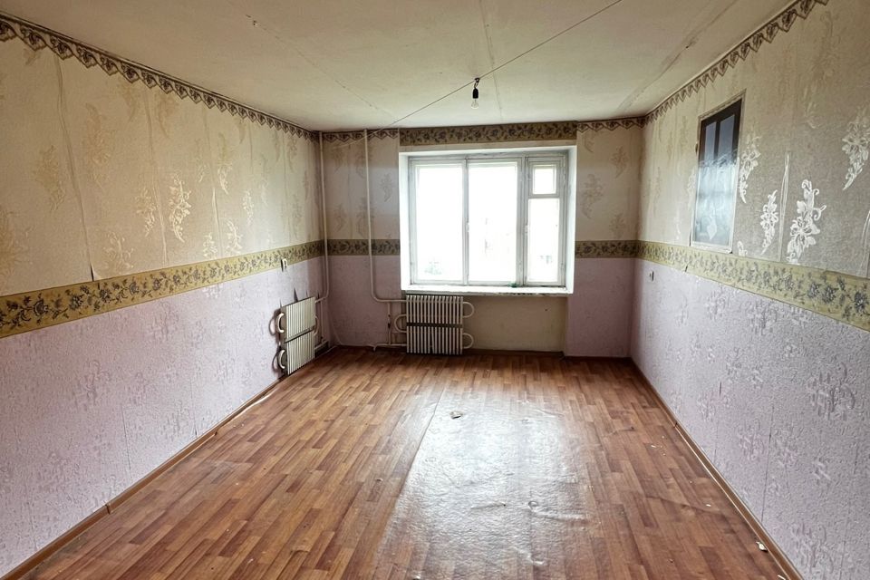Продаётся комната в 5-комн. квартире, 18.5 м²
