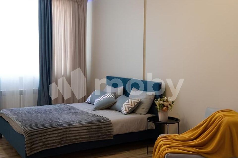 Продаётся 1-комнатная квартира, 43.4 м²