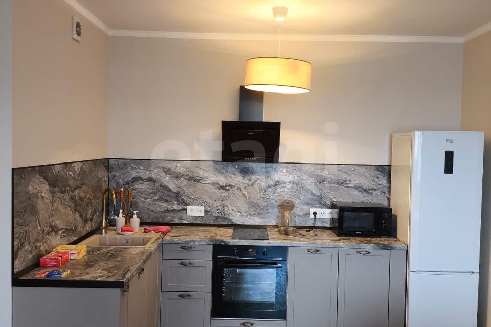 Сдаётся 3-комнатная квартира, 56.6 м²