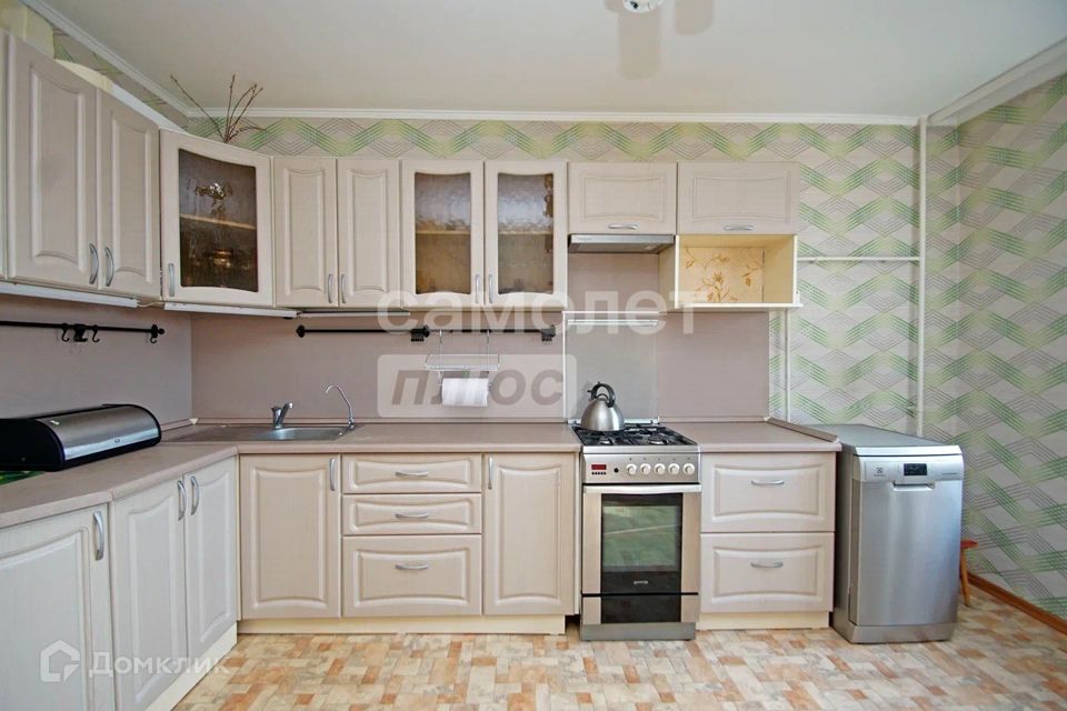 Продаётся 3-комнатная квартира, 77.5 м²