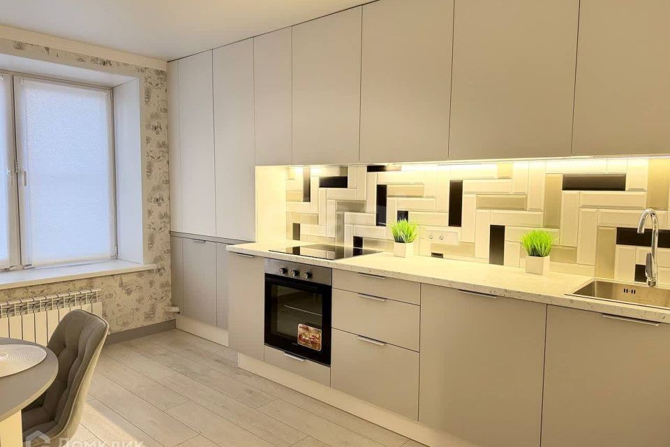 Продаётся 2-комнатная квартира, 61.9 м²