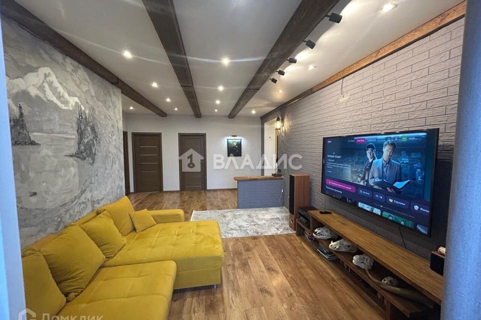 Продаётся 4-комнатная квартира, 103.2 м²