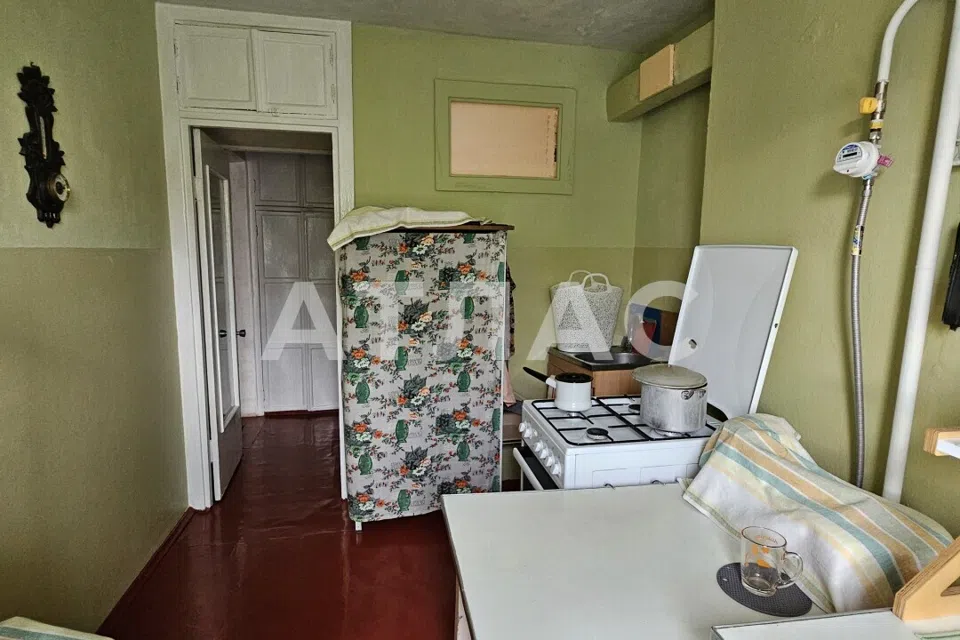 Продаётся 3-комнатная квартира, 57.6 м²