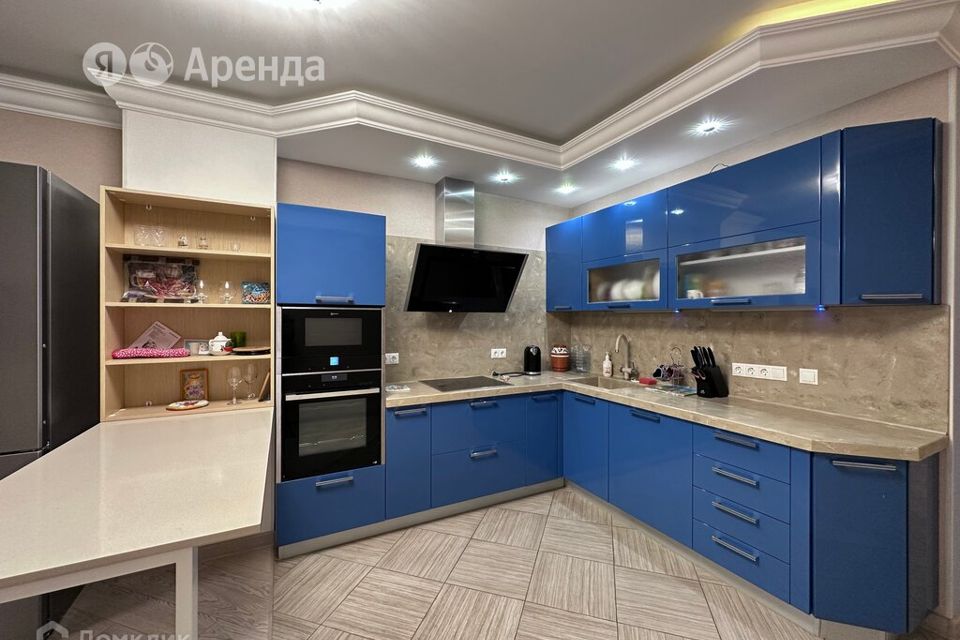 Сдаётся 2-комнатная квартира, 64 м²