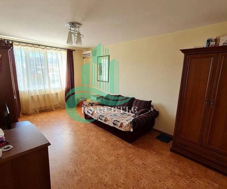 Продаётся 3-комнатная квартира, 72 м²