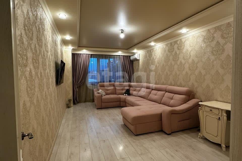 Продаётся 3-комнатная квартира, 93 м²