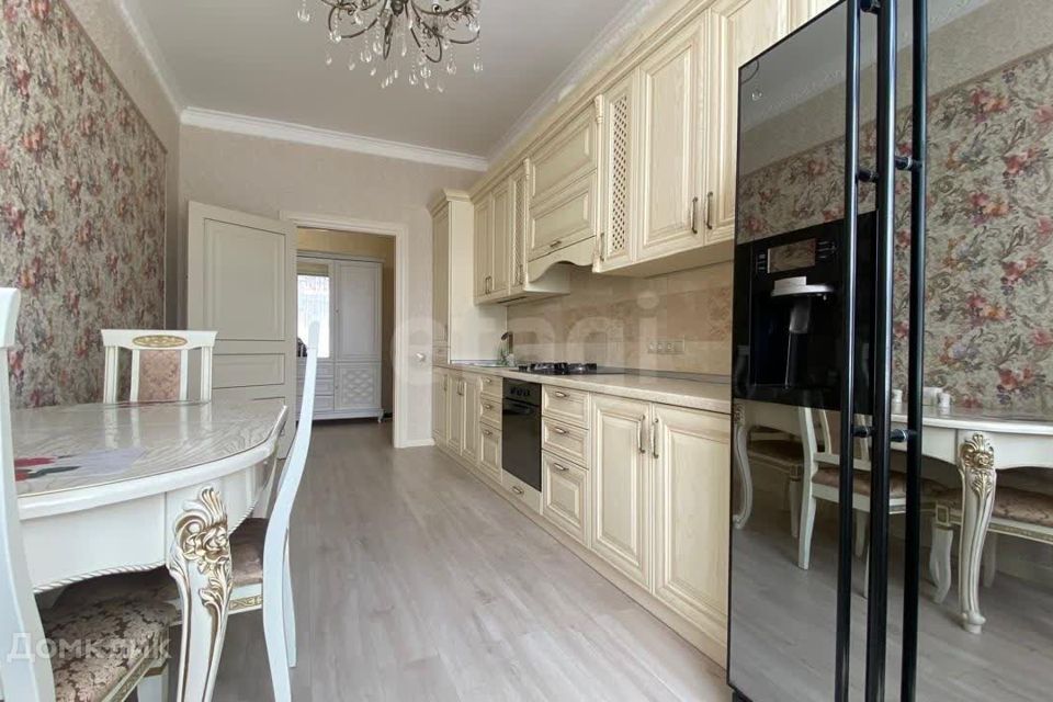 Сдаётся 1-комнатная квартира, 57 м²