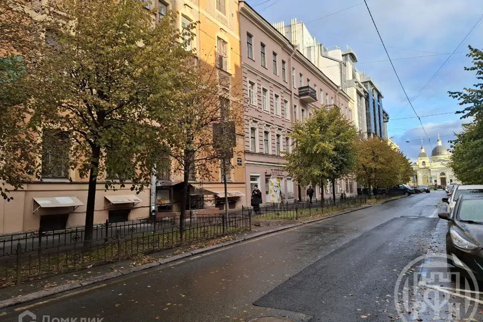 Продаётся 8-комнатная квартира, 120.4 м²