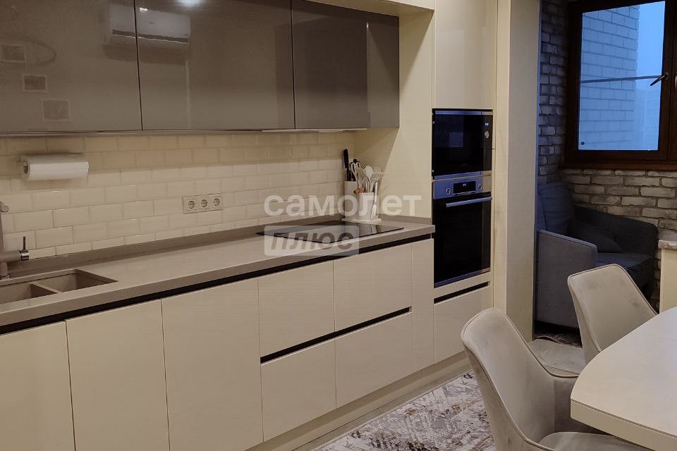 Продаётся 2-комнатная квартира, 57.9 м²