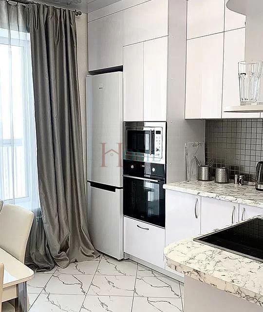 Сдаётся 1-комнатная квартира, 40 м²