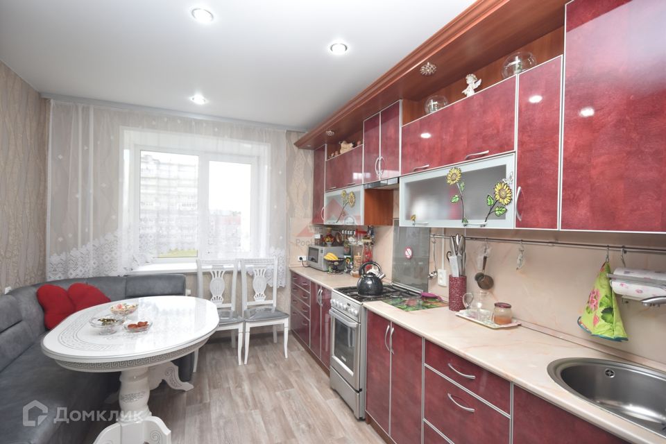 Продаётся 2-комнатная квартира, 61.9 м²