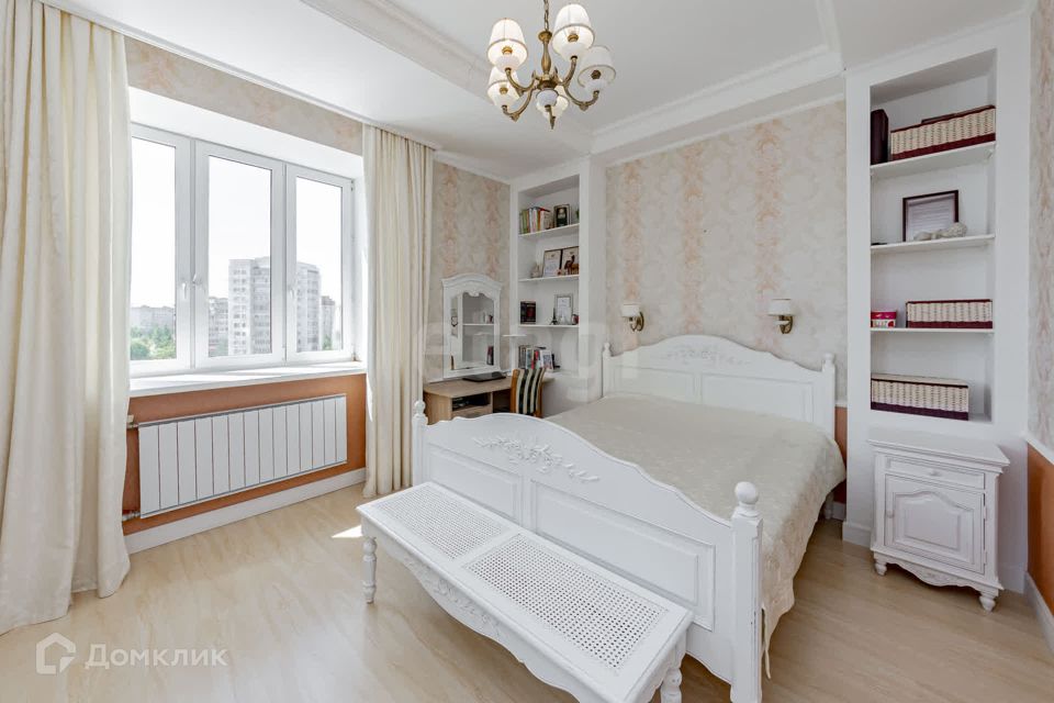 Продаётся 2-комнатная квартира, 76.5 м²