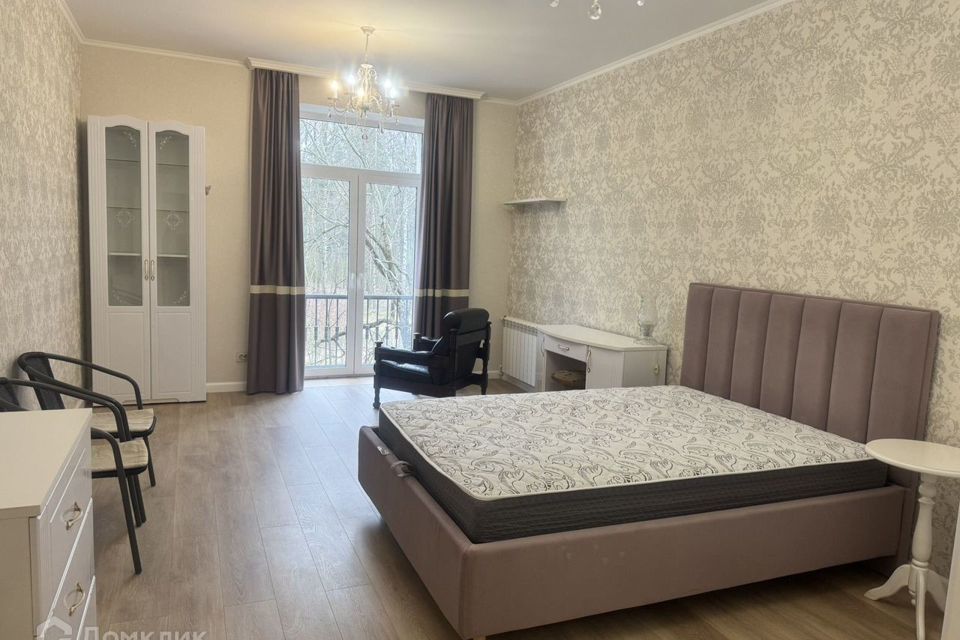 Сдаётся 3-комнатная квартира, 77 м²