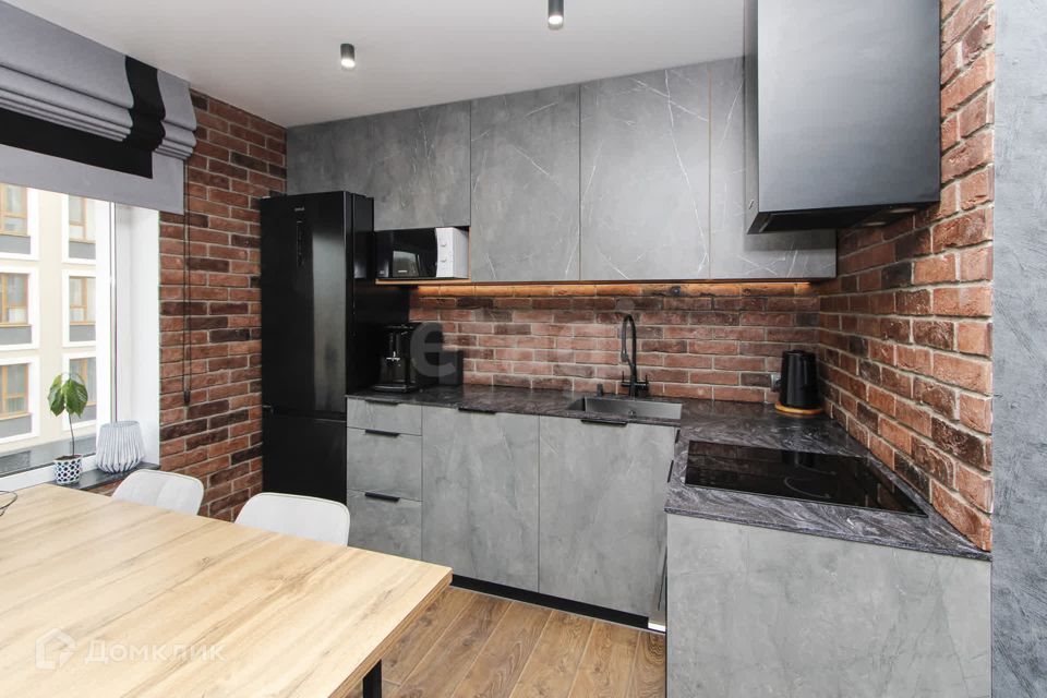 Продаётся 2-комнатная квартира, 61.4 м²