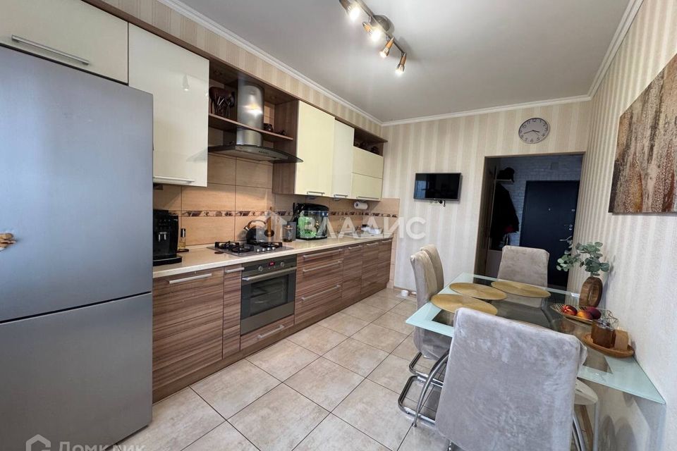 Продаётся 4-комнатная квартира, 105.1 м²