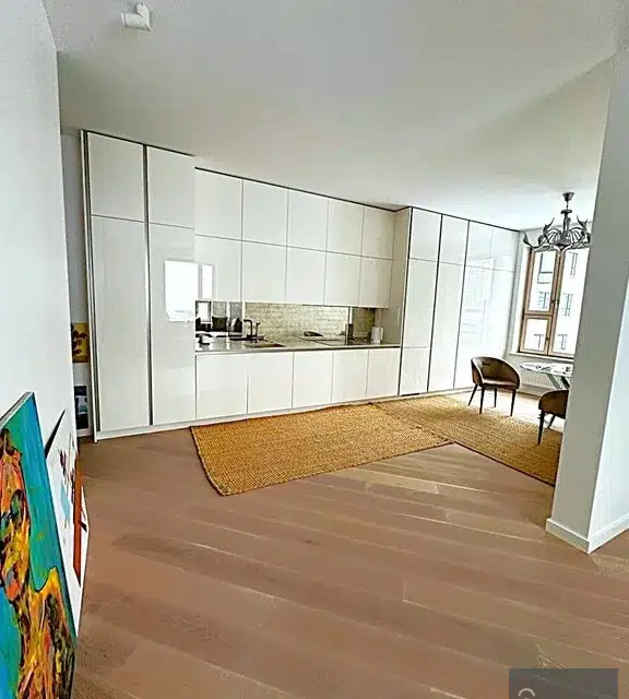 Продаётся 3-комнатная квартира, 70.1 м²