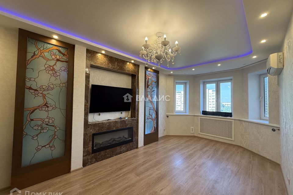 Продаётся 3-комнатная квартира, 76.8 м²