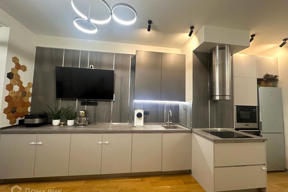 Продаётся 2-комнатная квартира, 55 м²