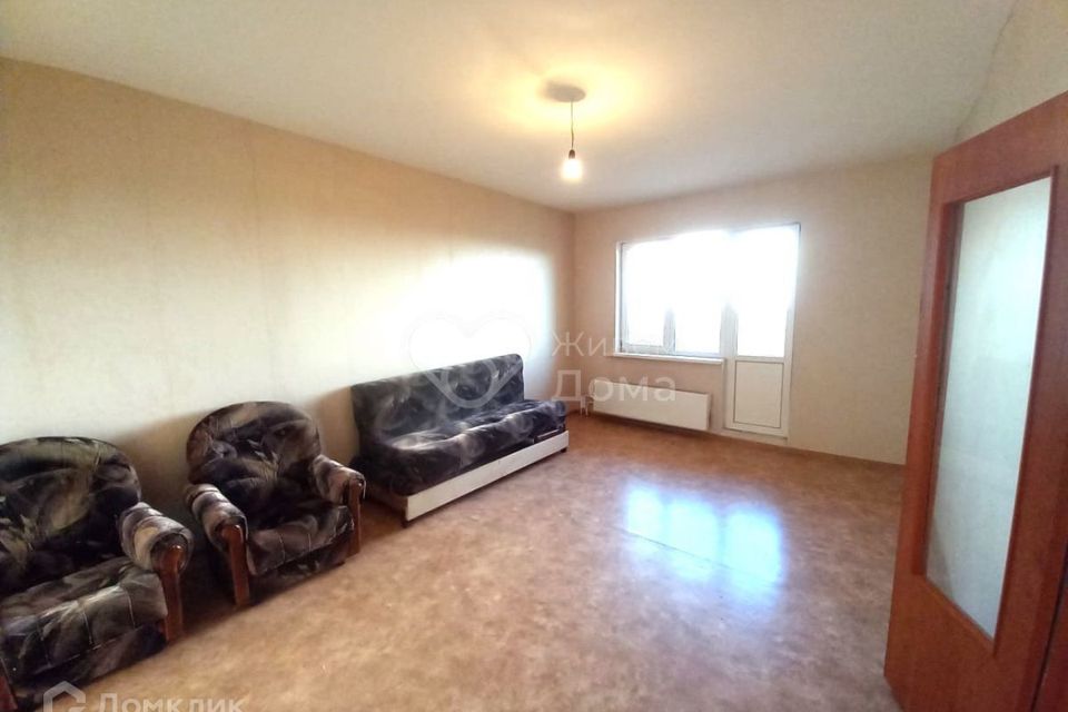 Продаётся 1-комнатная квартира, 42.5 м²