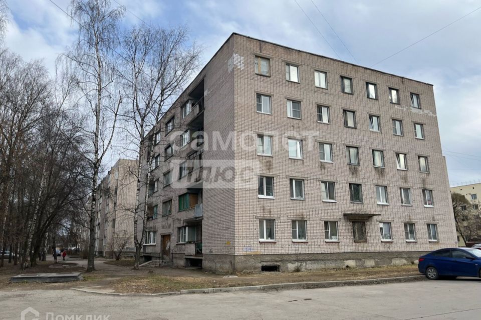 Продаётся комната в 4-комн. квартире, 11.9 м²
