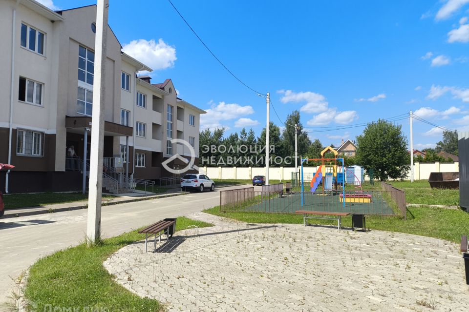 Продаётся 2-комнатная квартира, 57.6 м²