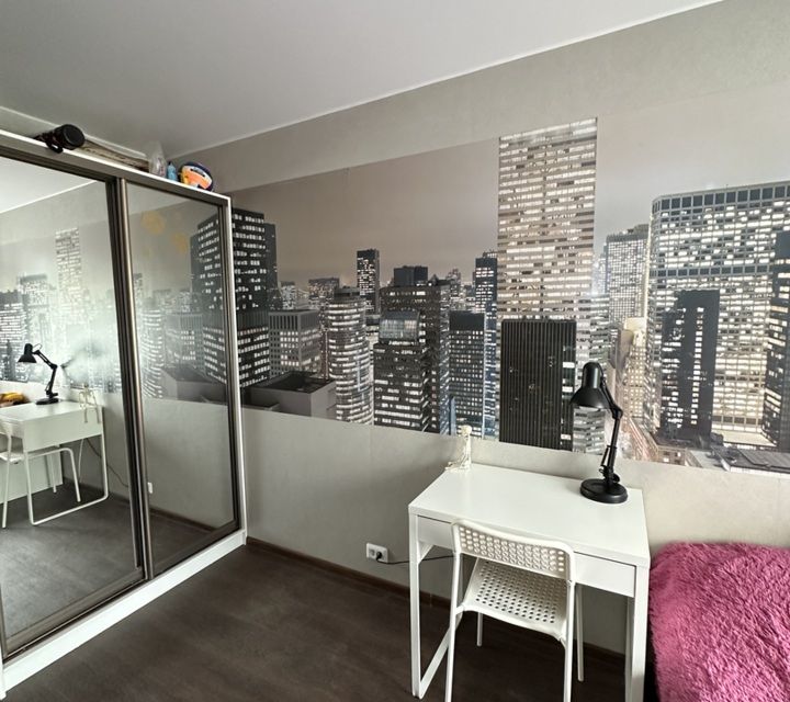 Продаётся 3-комнатная квартира, 54.7 м²