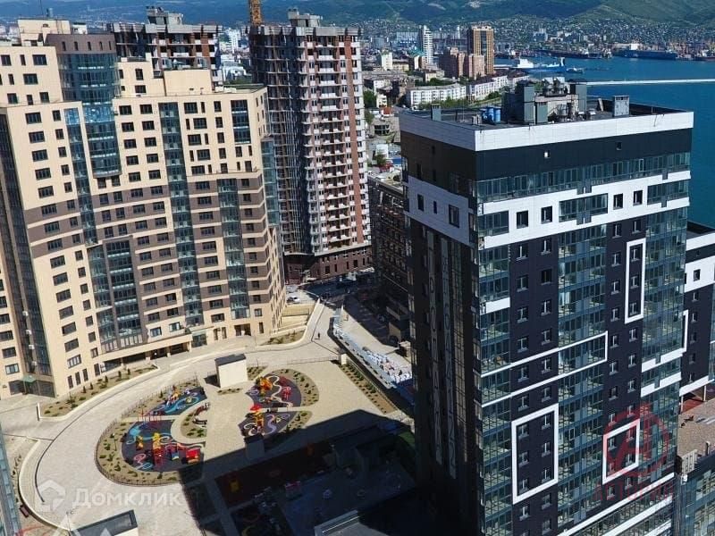Продаётся 3-комнатная квартира, 130 м²